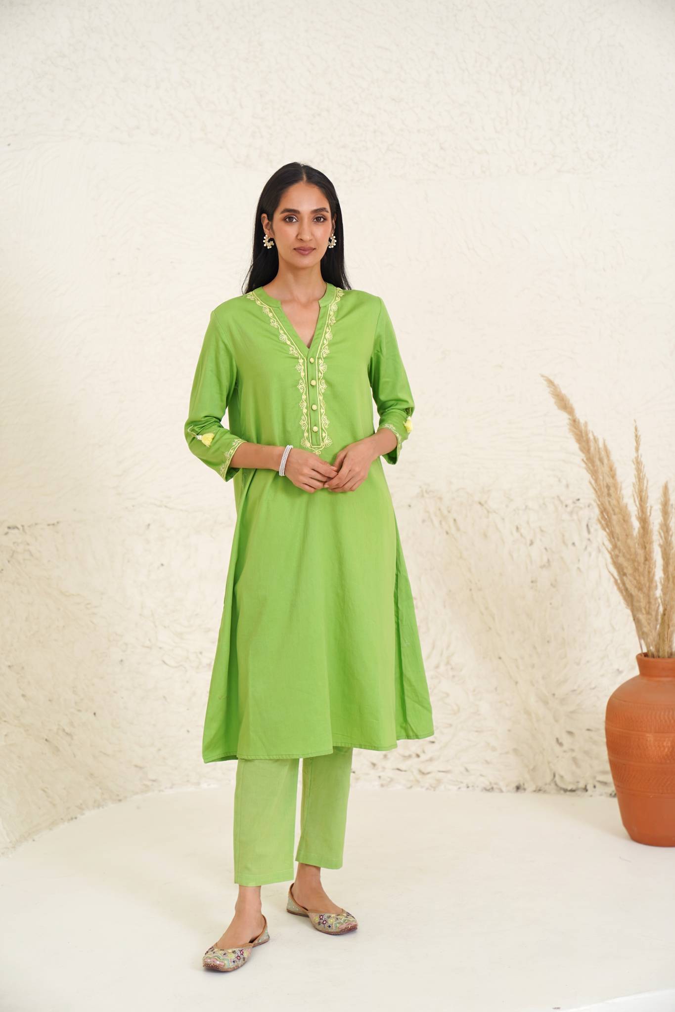 Parrot Green South Cotton Straight Pants- LobhaDeepthis – Lobha Deepthis